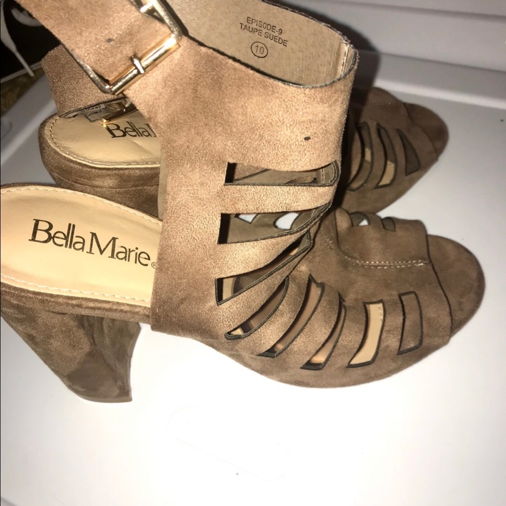 Bella Marie Cone heels, size 10